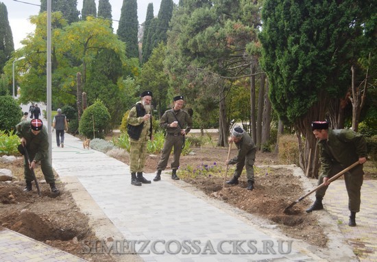 akciya-ozeleneniya-parka-simeiza