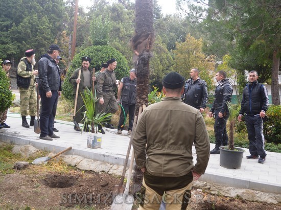 akciya-ozeleneniya-parka-simeiza