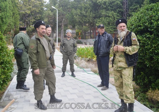 akciya-ozeleneniya-parka-simeiza