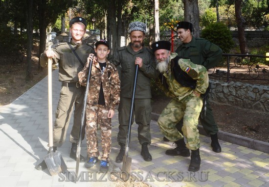 akciya-ozeleneniya-parka-simeiza